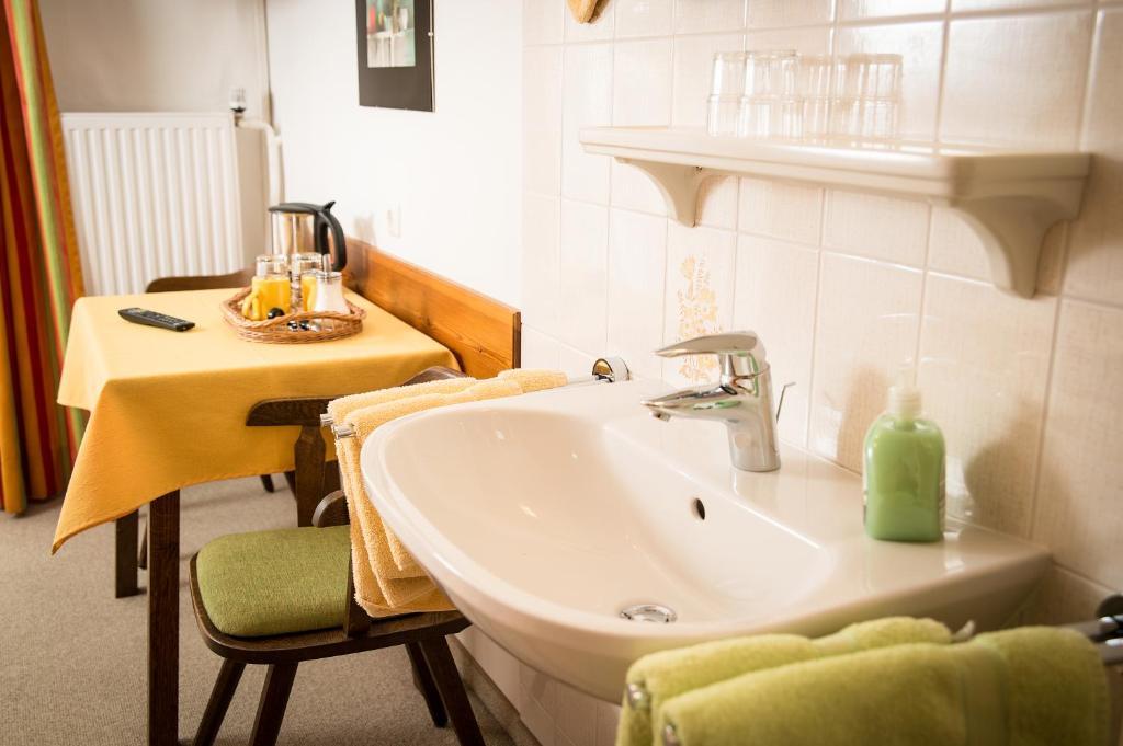 Gaestehaus Haffner Zell am See Phòng bức ảnh
