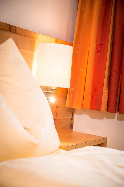 Gaestehaus Haffner Zell am See Phòng bức ảnh